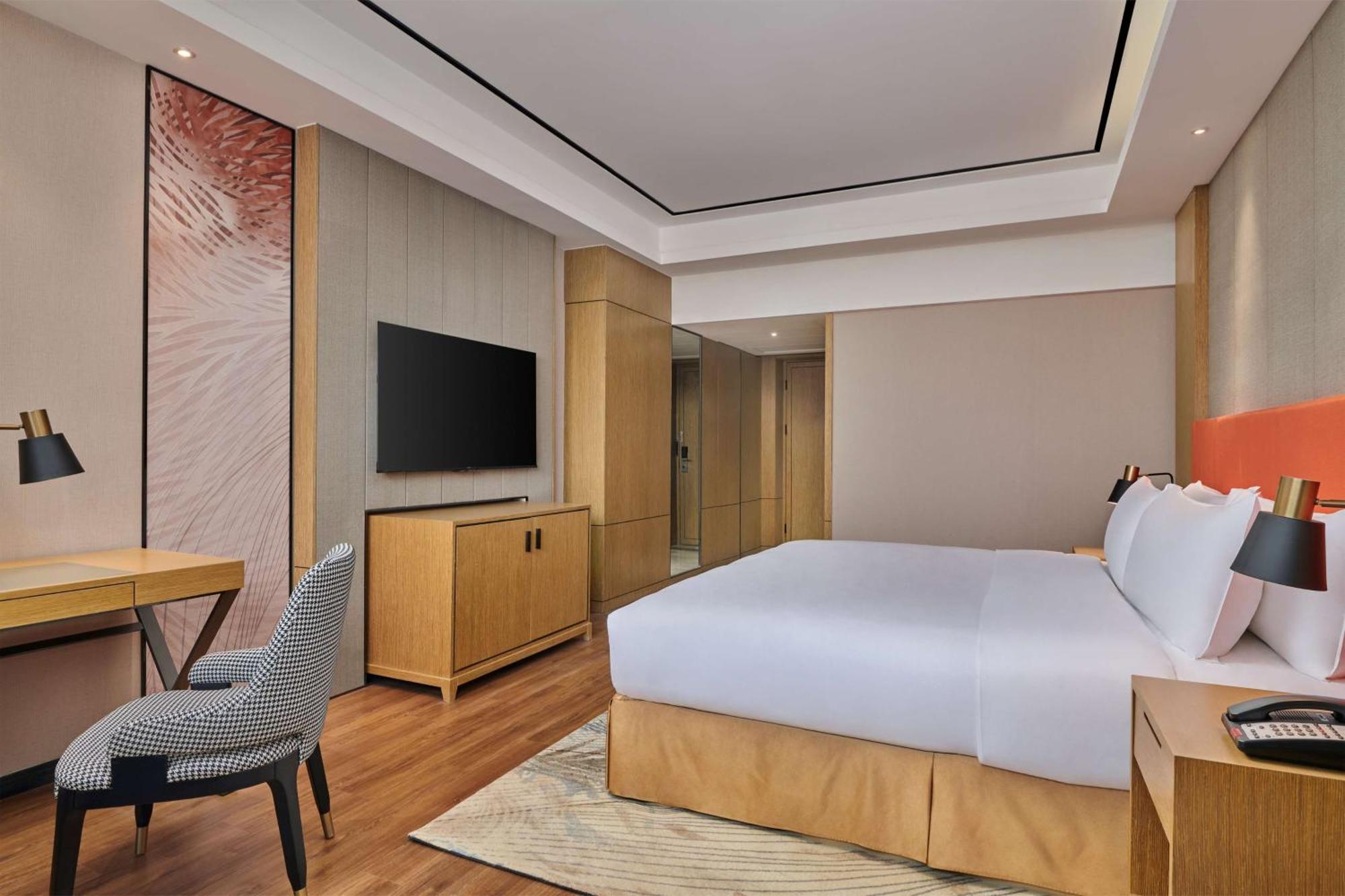 Hilton Garden Inn Wuhan Hankou מראה חיצוני תמונה
