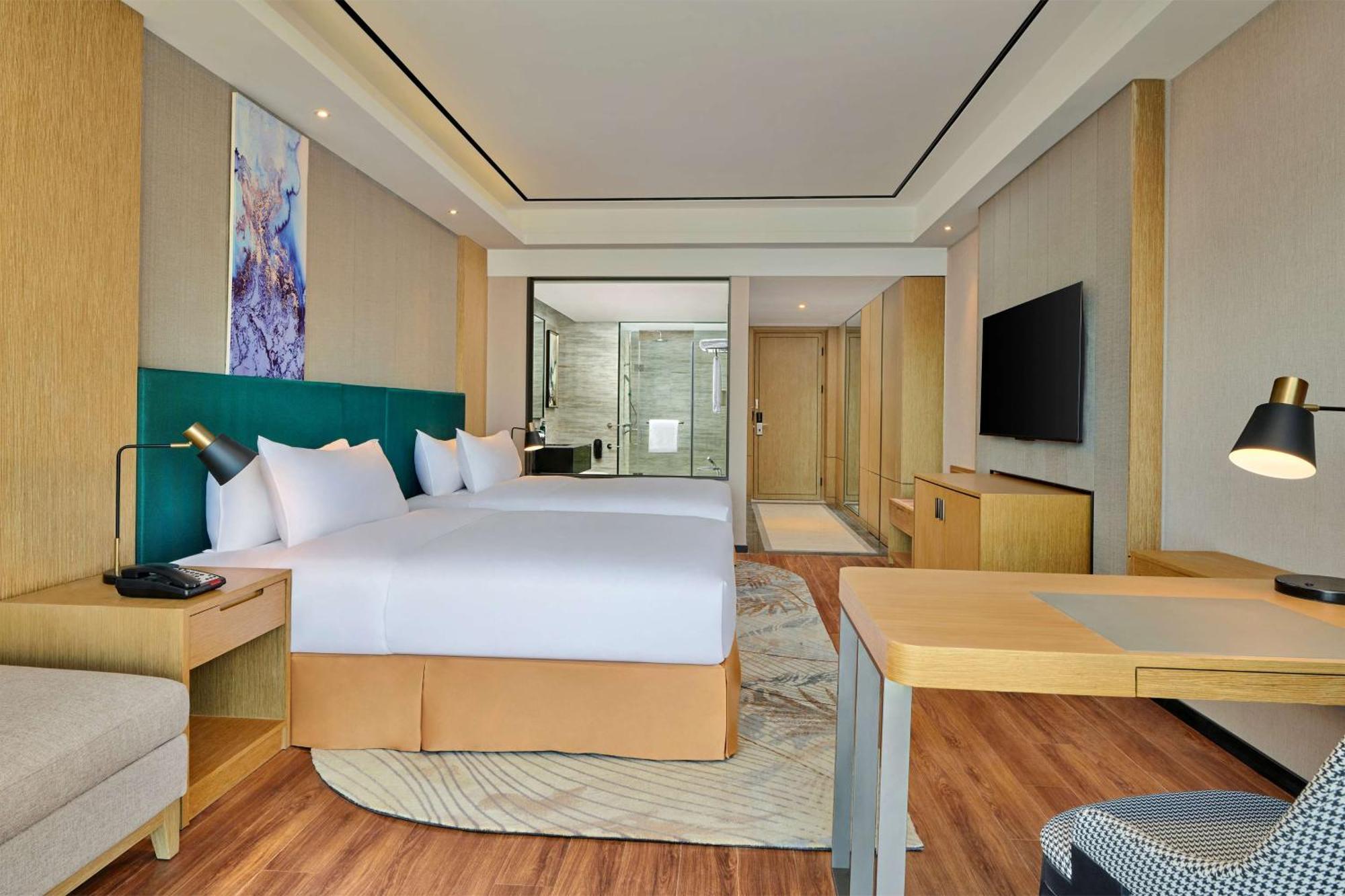 Hilton Garden Inn Wuhan Hankou מראה חיצוני תמונה