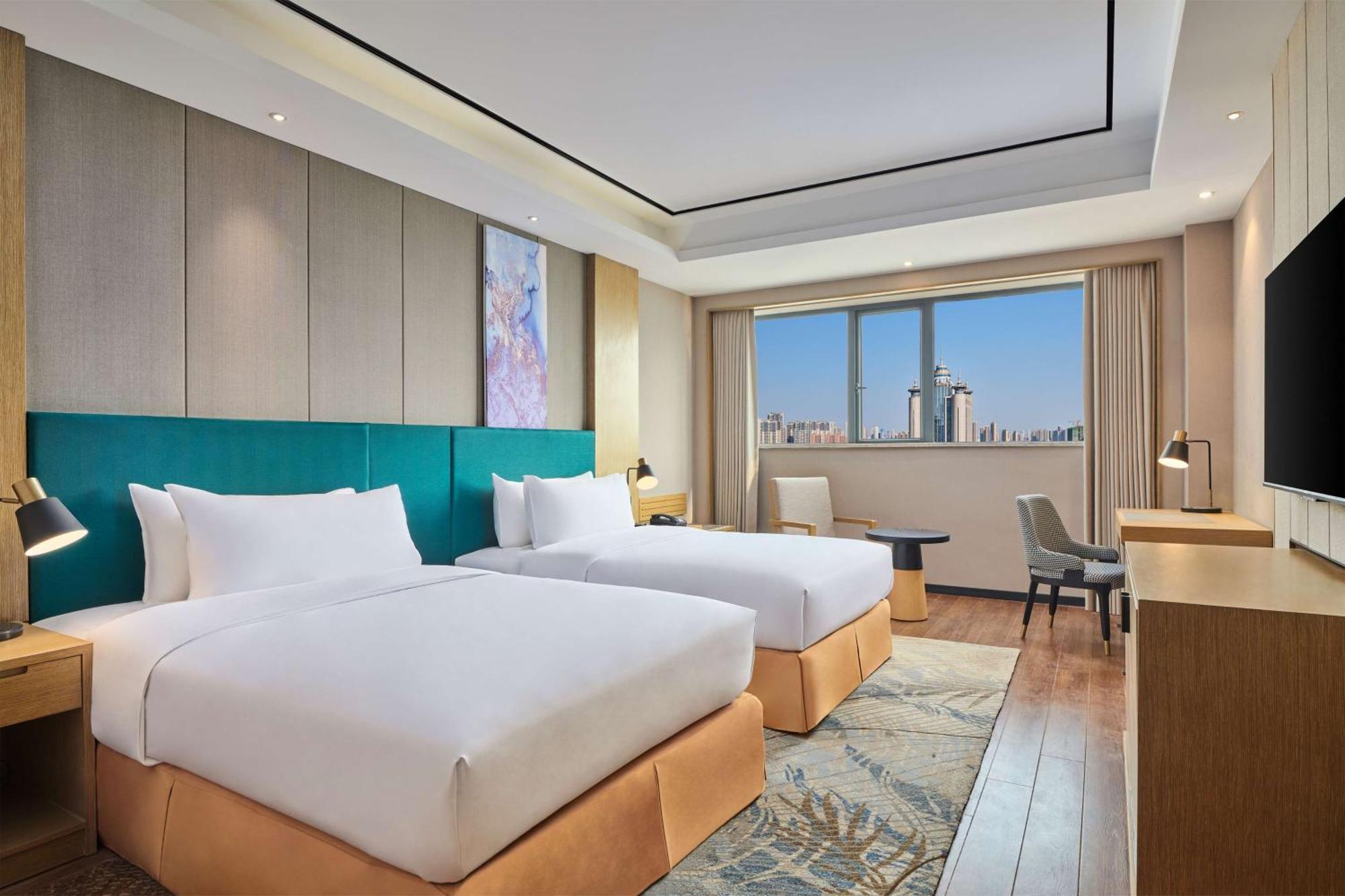 Hilton Garden Inn Wuhan Hankou מראה חיצוני תמונה