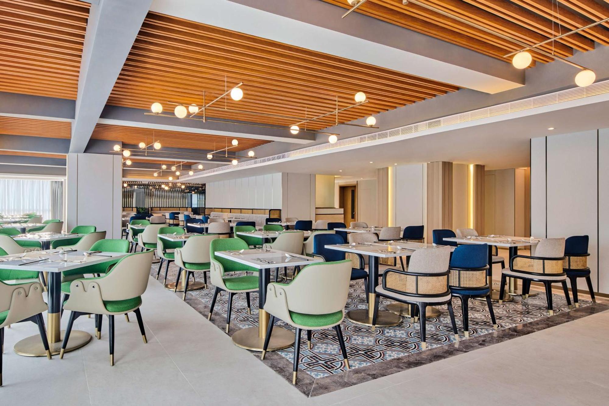 Hilton Garden Inn Wuhan Hankou מראה חיצוני תמונה
