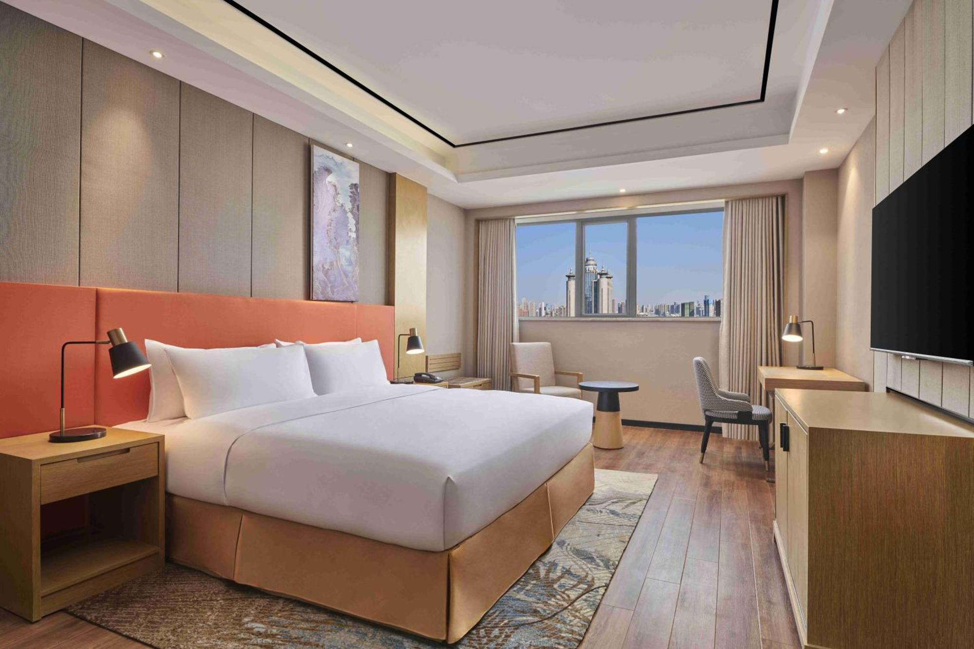 Hilton Garden Inn Wuhan Hankou מראה חיצוני תמונה